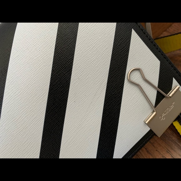 Off-White Black Diagonal Binder Clip Bag Authentic - Picture 3 of 7